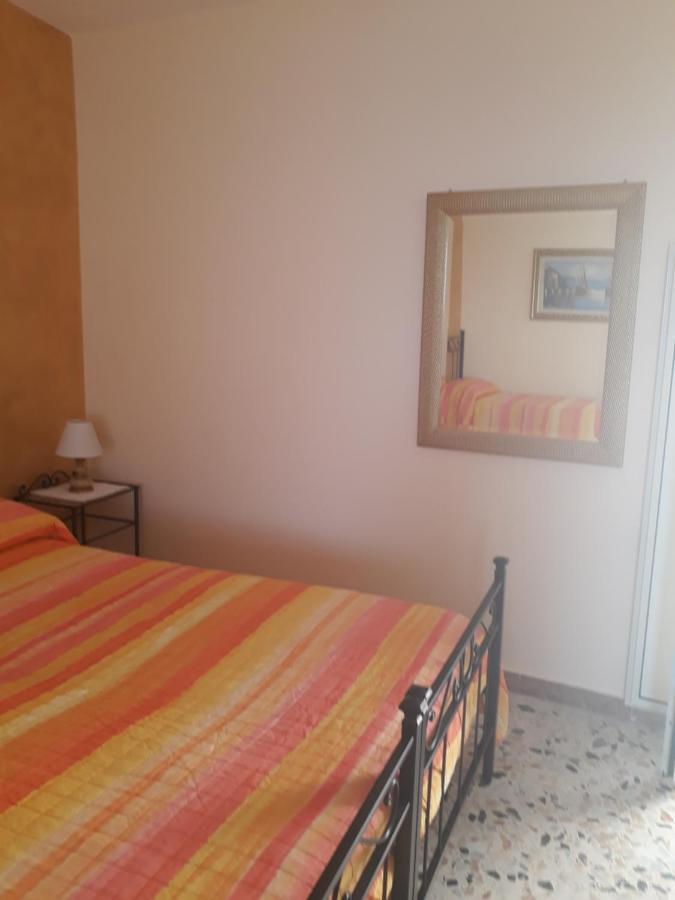 Bed and Breakfast L'Antico Faro Castelsardo Exterior foto