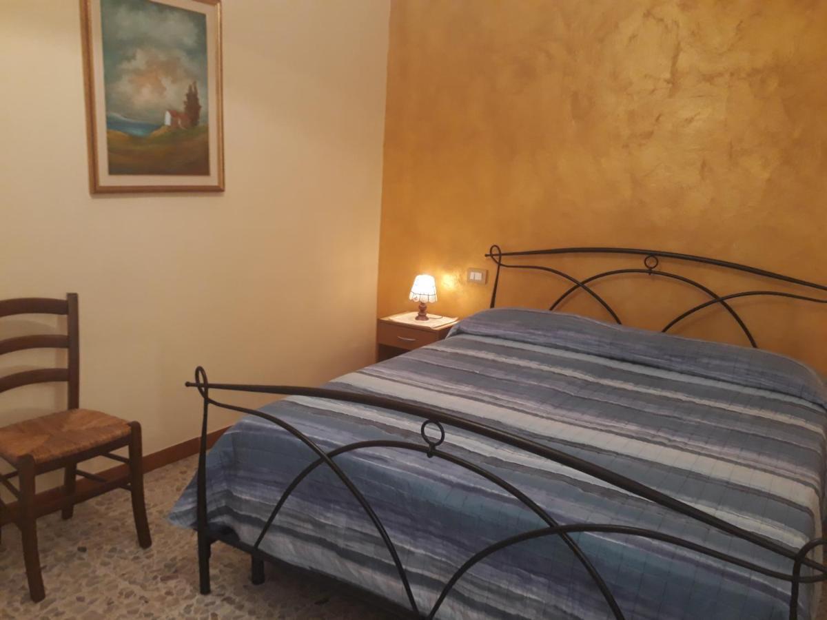 Bed and Breakfast L'Antico Faro Castelsardo Exterior foto