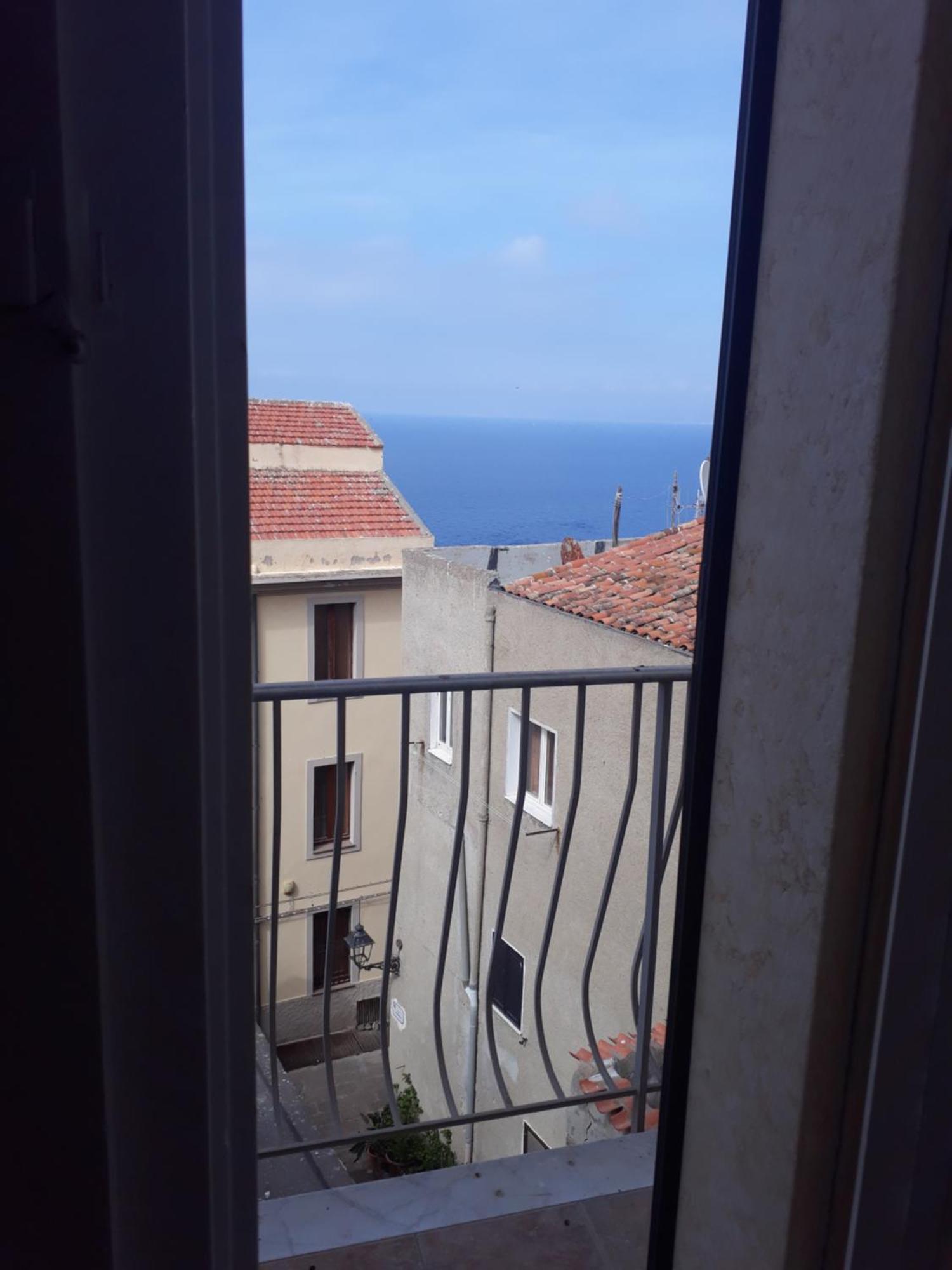 Bed and Breakfast L'Antico Faro Castelsardo Exterior foto